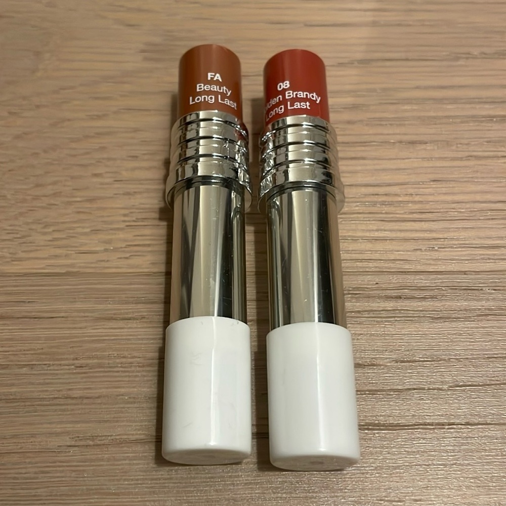 New Clinique tester lipstick set of 2
